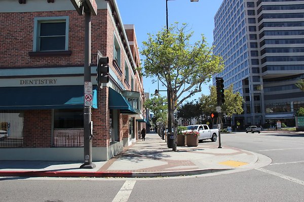 02.Street.SW.Brand.Wilson.Glendale