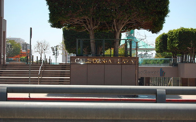 Cal Plaza