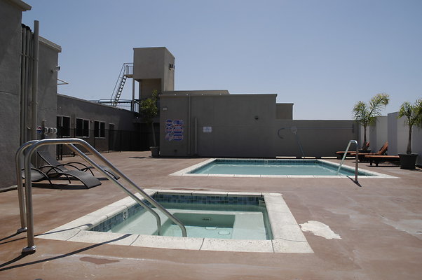 SB Tower 600 S Spring 0169
