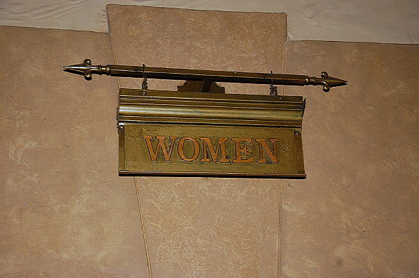 Park Plaza Womens Bathroom