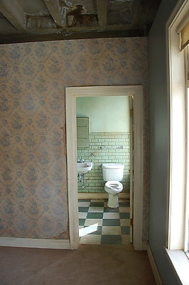 Park Plaza Rooms.Bathrooms Sets