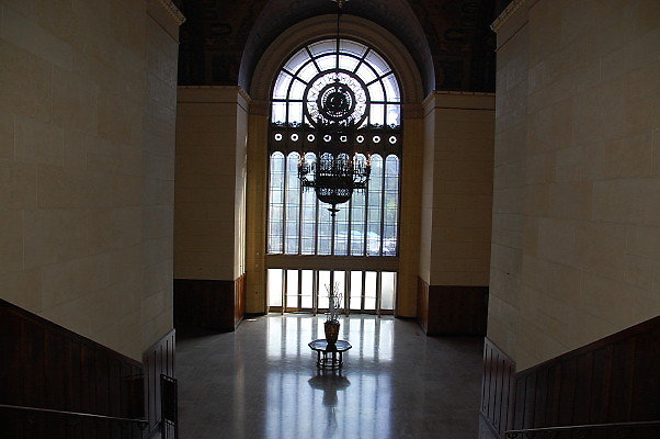 Park Plaza Lobby