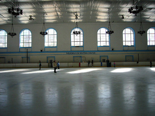 Pasadena.Ice.Skating.Center05