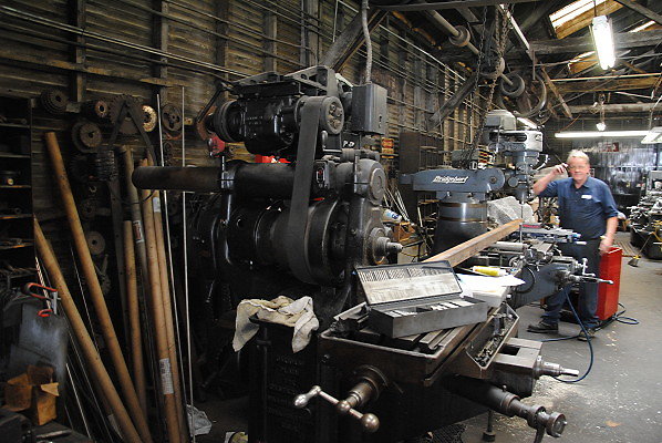 Eric Machinery.Machine Shop.LA15