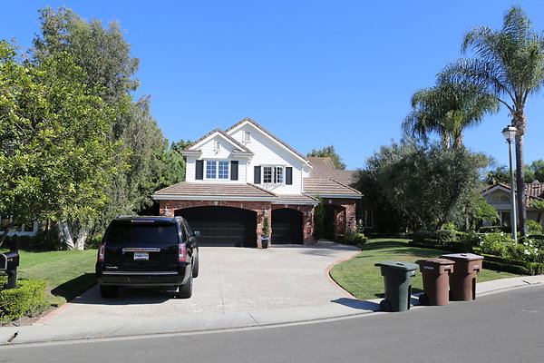 4-LagunaHills-Coach Springs Lane
