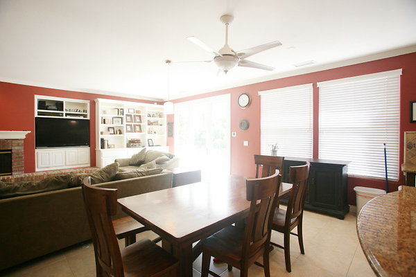 626A Breakfast Table 0030 1