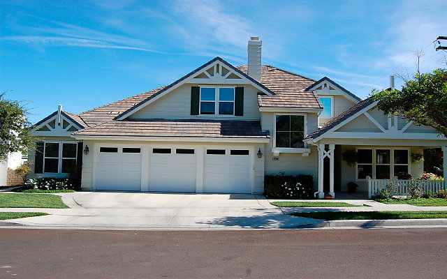 Russell.24300 Eliot Lane.Santa Clarita