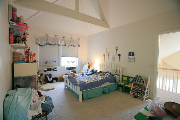 Girls Bedroom 0080 1