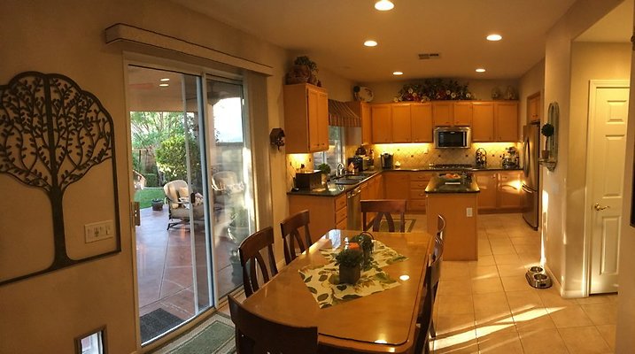 IPP-SEAN-24345 Caladium Pl valencia-002 IPP-SEAN-24345 Caladium Pl valencia-002