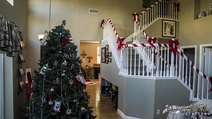 LAFL 7579 File Pics-FRANK Hs-23511-05