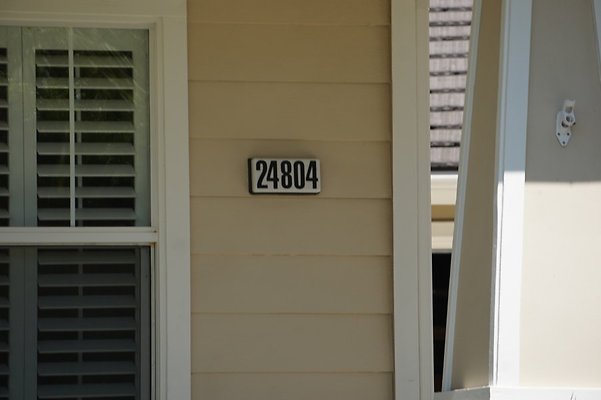 24804.Cerezo.Ct.St.40a