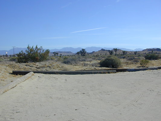 basecamp  pking lot 015