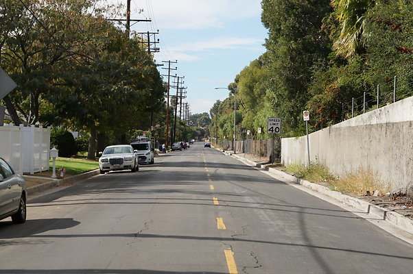 Magnolia.Blvd.East.EN.86