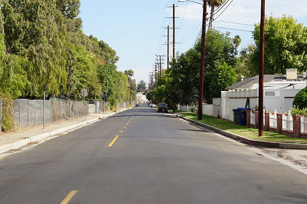 Magnolia.Blvd.East.EN.34