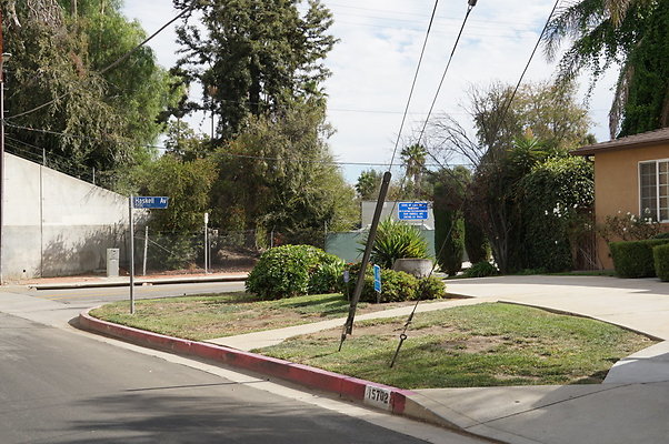 Magnolia.Blvd.East.EN.90