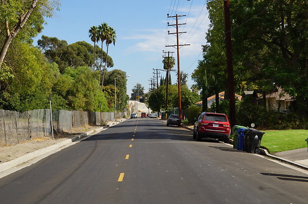 Magnolia.Blvd.East.EN.68