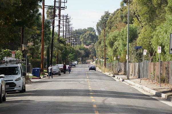 Magnolia.Blvd.East.EN.87