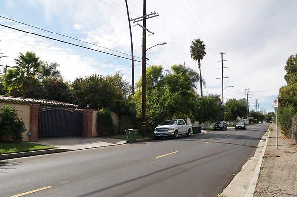 Magnolia.Blvd.East.EN.54