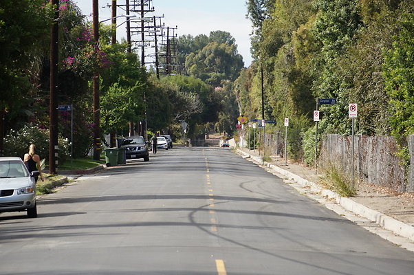 Magnolia.Blvd.East.EN.66