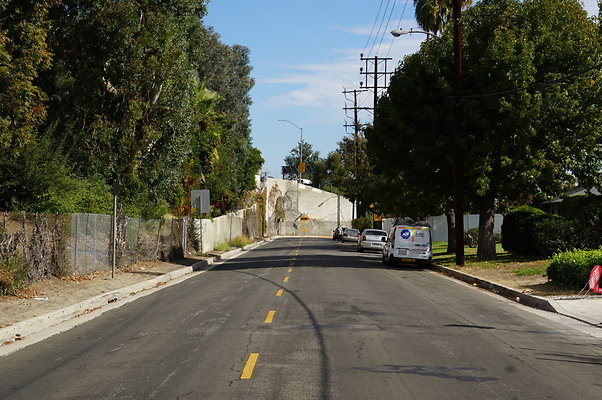 Magnolia.Blvd.East.EN.80
