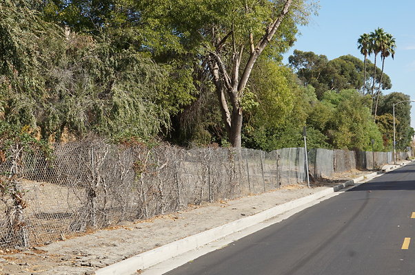 Magnolia.Blvd.East.EN.67