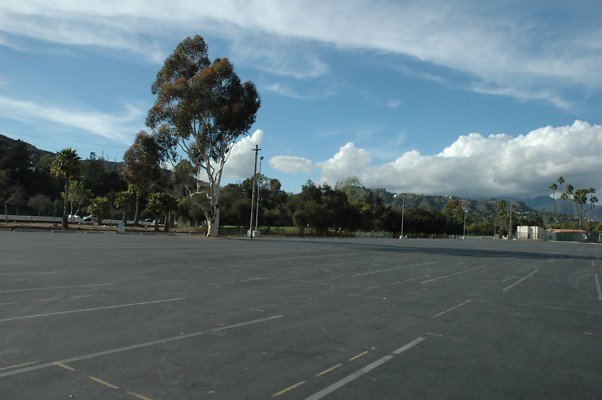 Rose Bowl Parking Lot G