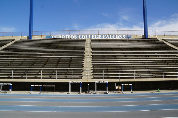 Falcon.Stadium.Cerritos.90