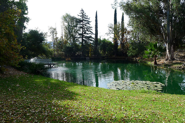 Karen.Pond.SB.17