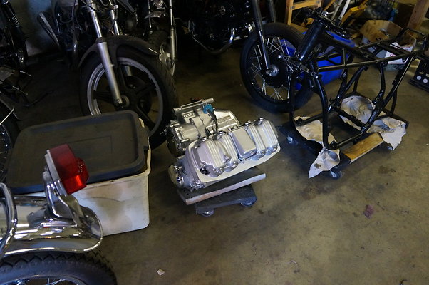 Vintage.Honda.Motorcycles.Glendale11
