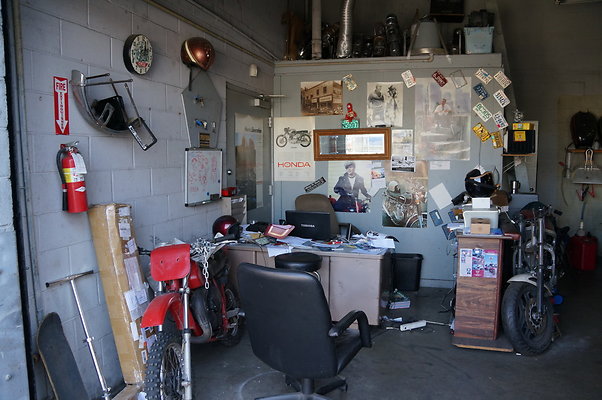 Vintage.Honda.Motorcycles.Glendale45