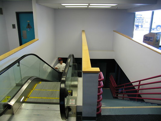 0b-Escalator 3