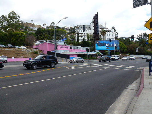 P1020748