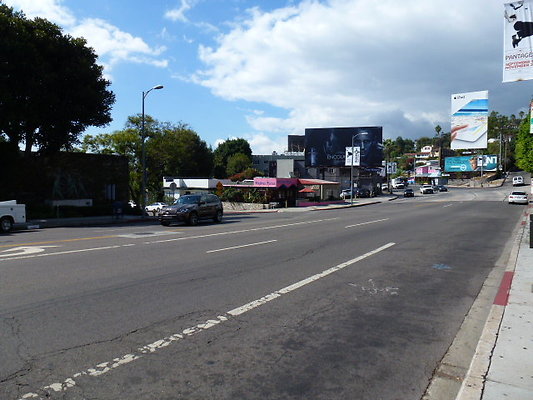P1020677