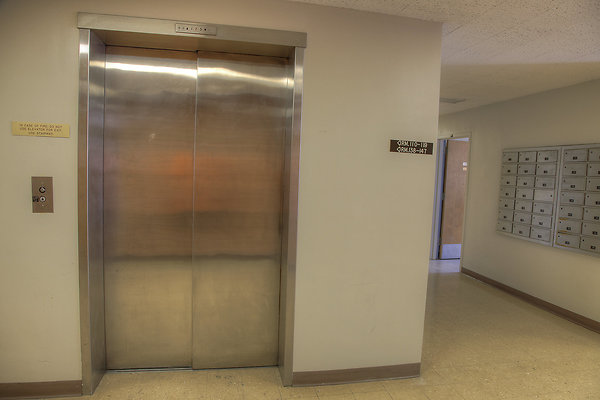 RSI.Bldg.60.Elevator