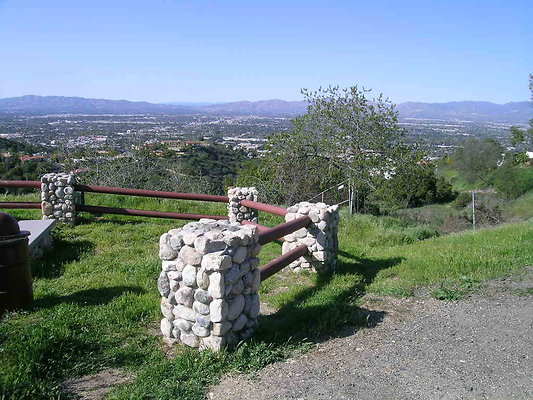Mulholland @ Melhorn Overlook (Valley View)
