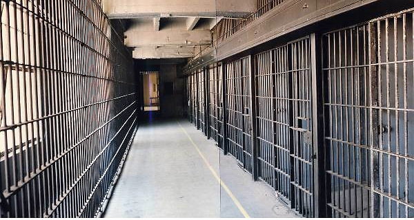 LIncoln Hgts. Jail.7