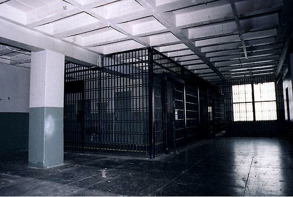 LIncoln Hgts. Jail.6