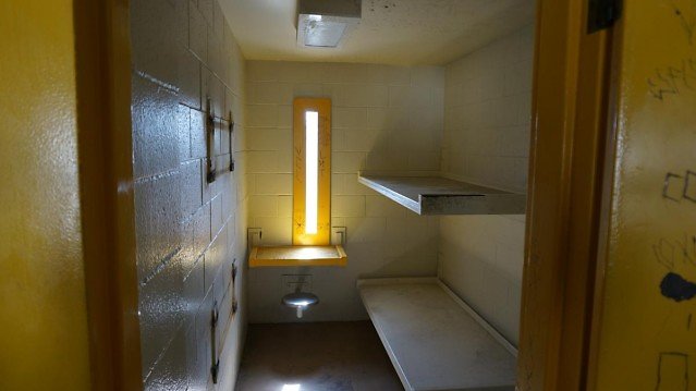 Nellis.Prison.Cell Block.270.Bld03