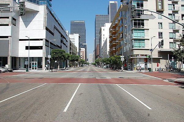 9th At Flower.View North.South