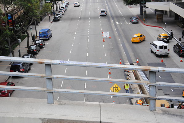 4th Street Bridge.View South.Flower