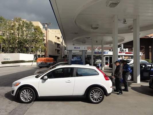 Cap Equity.Mobil.1660 Sepulveda07