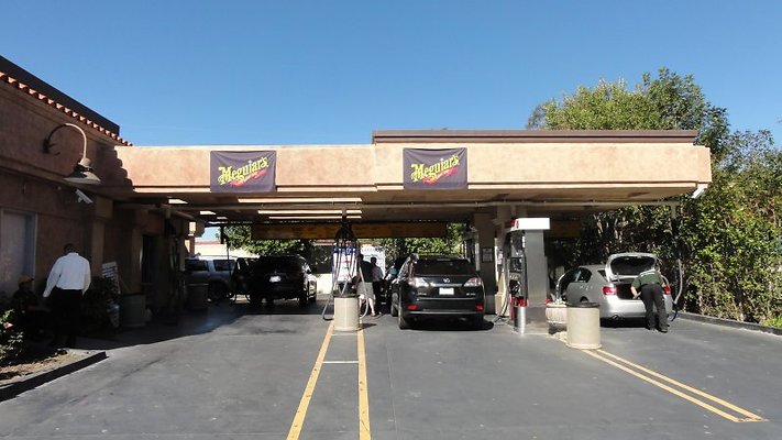Cap EquityGas Station.Convenience Store.Car Wash.Agora24