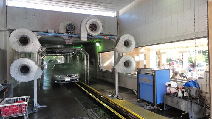 Cap EquityGas Station.Convenience Store.Car Wash.Agora34