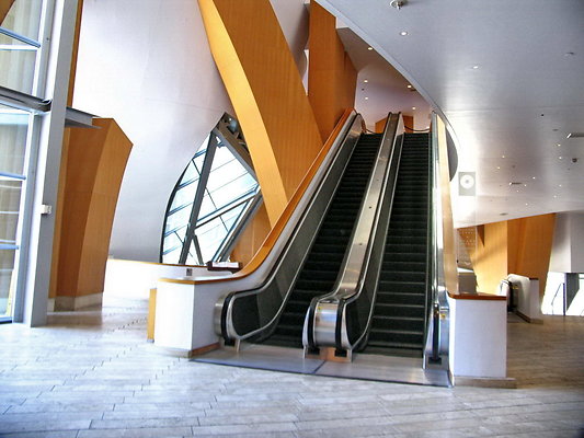DIsney.Hall.Escalators.Lobby.01