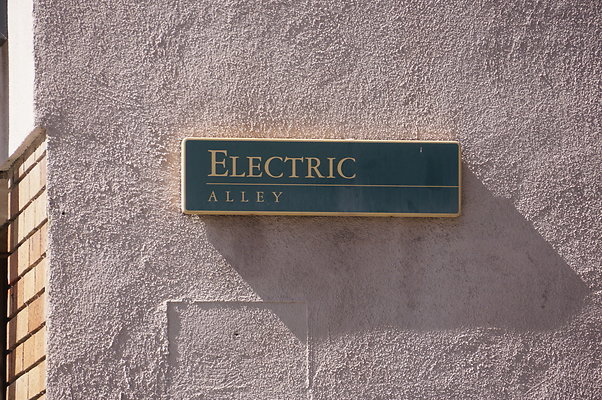 Electric Alley.Holly.Pasadena