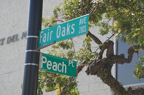 Peach.Ln.Fair.Oaks.Pasadena