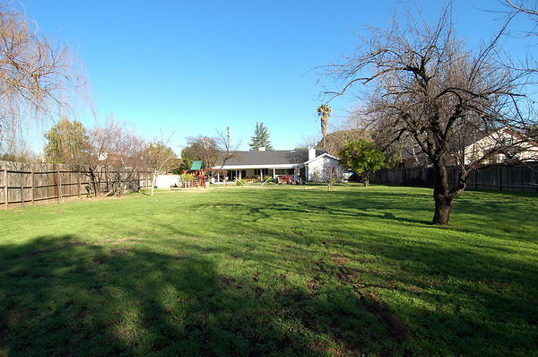 34 Ranch Home-037