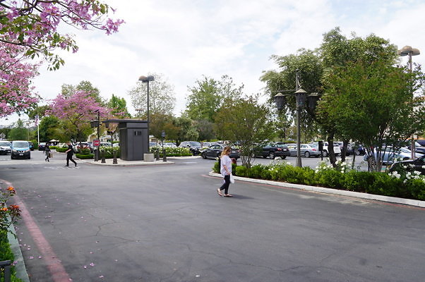 Promenade.W.Lake.10