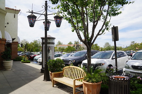 Promenade.W.Lake.55