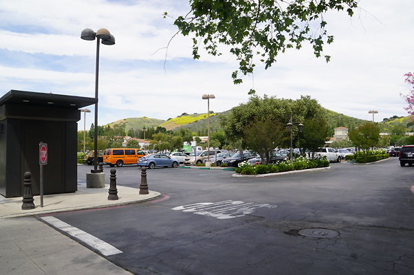 Promenade.W.Lake.22